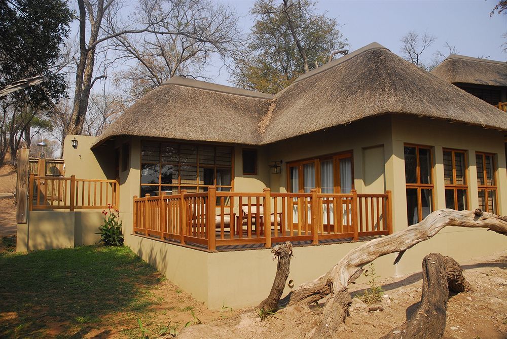 Divava Okavango Resort & Spa Bagani Екстер'єр фото